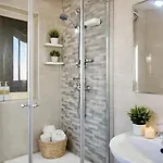 아파트 Easy Living