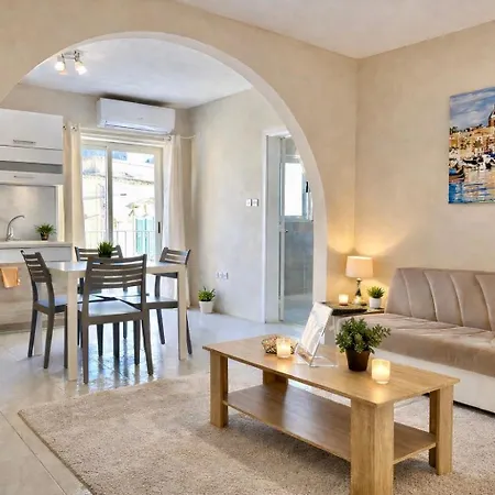 Easy Living Διαμέρισμα *