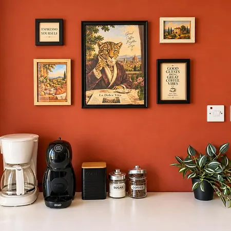 The Secret Gallery - Escape Apartment Sliema