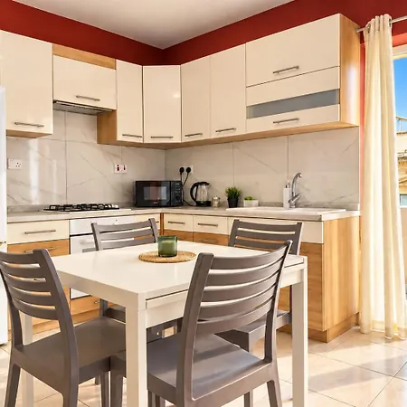 The Secret Gallery - Escape Apartment Sliema