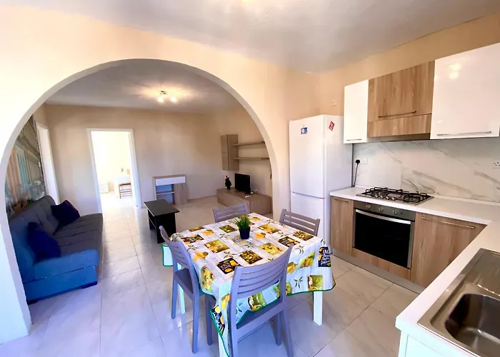 Апартаменты Easy Living *