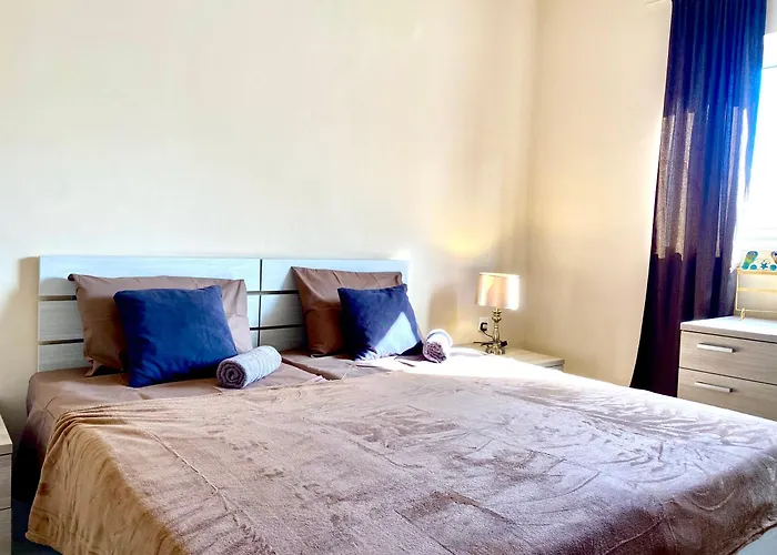 Апартаменты Easy Living Слима