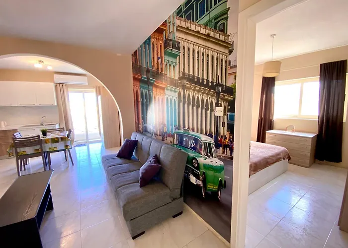 شقة Easy Living سليمة