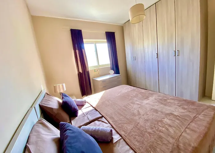 Easy Living * سليمة